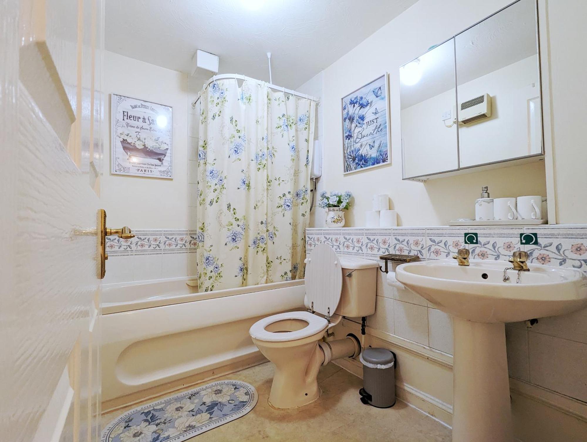 City Centre Vintage Theme Guest Rooms Free Parkin Liverpool Exterior foto